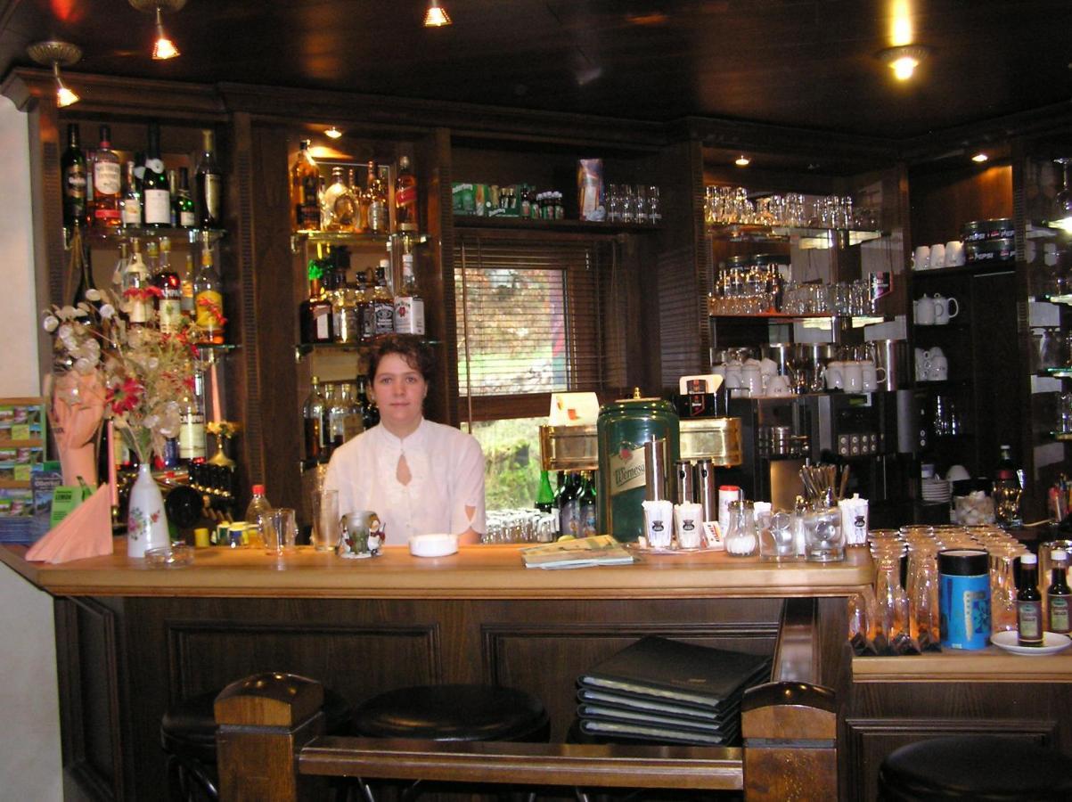 Hotel & Gasthaus Sterngrund ツェラ・メーリス エクステリア 写真