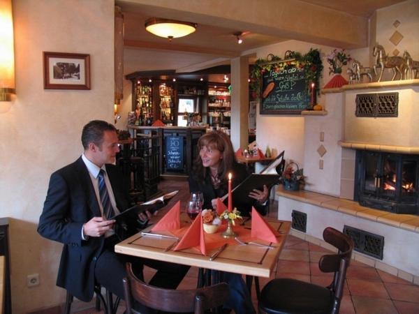 Hotel & Gasthaus Sterngrund ツェラ・メーリス エクステリア 写真